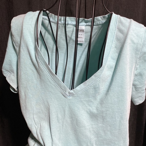 Pink Victoria’s secret’s light blue t-shirt​​​ - Picture 2 of 5